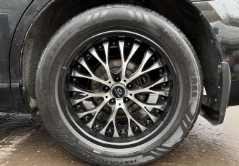 Подержанный автомобиль Toyota Venza 2009 года (9 фото)