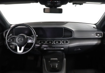 Подержанный автомобиль Mercedes-Benz GLE 2022 года (12 фото)