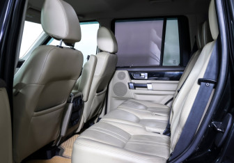 Подержанный автомобиль Land Rover Discovery 2012 года (11 фото)