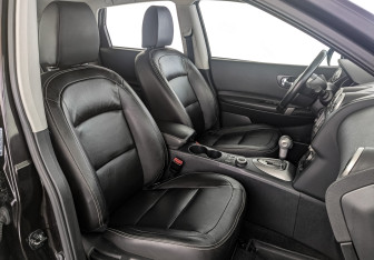 Подержанный автомобиль Nissan Qashqai 2011 года (24 фото)