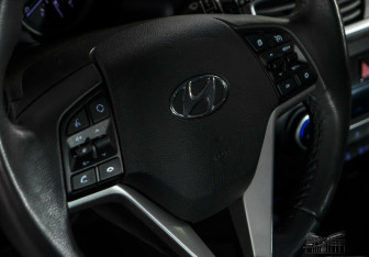Подержанный автомобиль Hyundai Tucson 2018 года (10 фото)