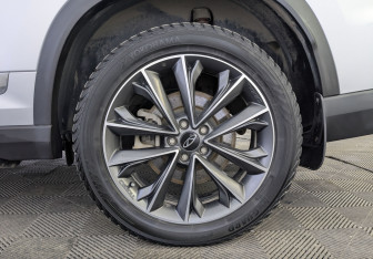 Подержанный автомобиль Chery Tiggo 8 Pro Max 2023 года (12 фото)