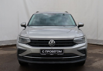 Подержанный автомобиль Volkswagen Tiguan 2021 года (2 фото)