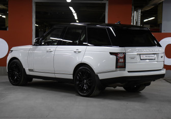 Подержанный автомобиль Land Rover Range Rover 2016 года (7 фото)