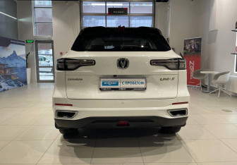 Подержанный автомобиль Changan CS55PLUS 2024 года (5 фото)