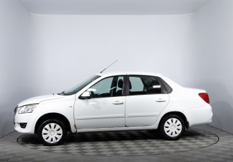 Подержанный автомобиль Datsun on-DO 2014 года (8 фото)