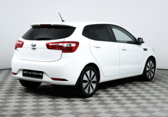 Подержанный автомобиль Kia Rio Hatchback 2014 года (5 фото)