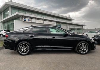 Подержанный автомобиль Kia K5 2021 года (4 фото)