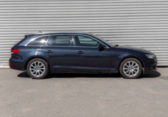 Подержанный автомобиль Audi A4 Wagon 2018 года (4 фото)