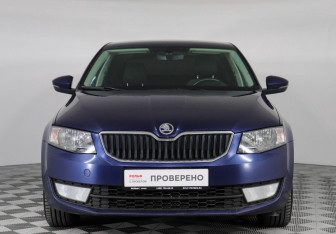 Подержанный автомобиль Skoda Octavia Liftback 2016 года (2 фото)