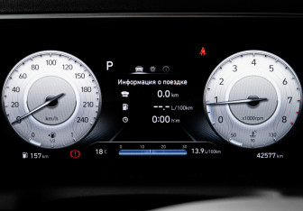 Подержанный автомобиль Hyundai Tucson 2023 года (11 фото)