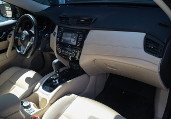 Подержанный автомобиль Nissan X-Trail 2019 года (7 фото)