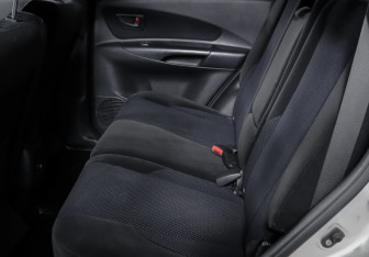 Подержанный автомобиль Hyundai Tucson 2008 года (10 фото)