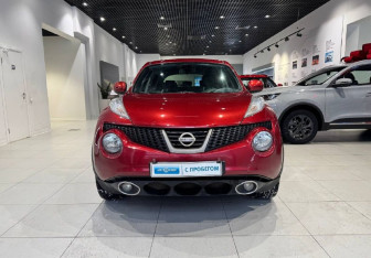 Подержанный автомобиль Nissan Juke 2011 года (2 фото)