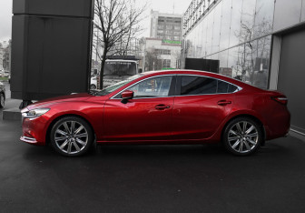 Подержанный автомобиль Mazda 6 Sedan 2018 года (8 фото)