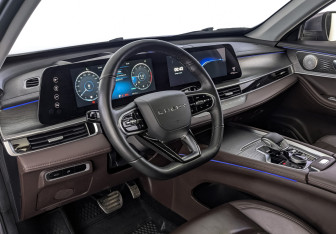 Подержанный автомобиль Chery Tiggo 8 Pro Max 2023 года (15 фото)