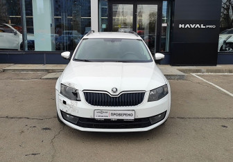 Подержанный автомобиль Skoda Octavia Wagon 2013 года (2 фото)