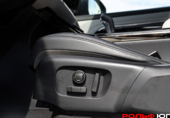 Подержанный автомобиль Land Rover Range Rover Evoque 2020 года (17 фото)