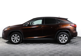 Подержанный автомобиль Lexus RX 2016 года (8 фото)