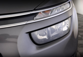 Подержанный автомобиль Citroen C4 Picasso 2016 года (17 фото)