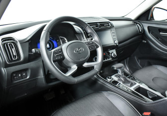Подержанный автомобиль Hyundai Creta 2022 года (6 фото)
