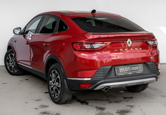 Подержанный автомобиль Renault Arkana 2021 года (7 фото)