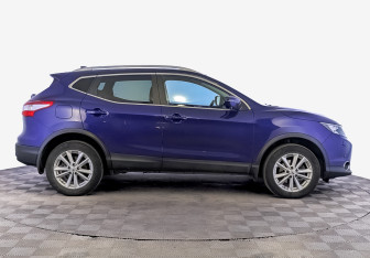 Подержанный автомобиль Nissan Qashqai 2018 года (4 фото)