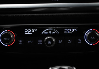 Подержанный автомобиль Audi Q3 Sportback 2023 года (20 фото)