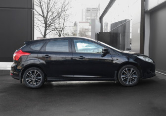 Подержанный автомобиль Ford Focus Hatchback 2012 года (4 фото)