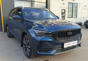 Подержанный автомобиль Geely Monjaro 2023 года (3 фото)