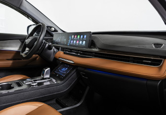 Подержанный автомобиль Chery Tiggo 8 Pro Max 2023 года (14 фото)