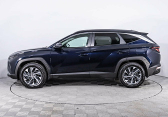 Подержанный автомобиль Hyundai Tucson 2022 года (3 фото)