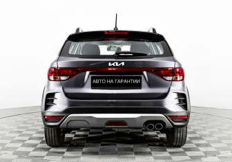 Подержанный автомобиль Kia Rio Hatchback 2022 года (6 фото)