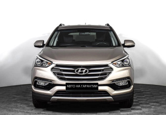 Подержанный автомобиль Hyundai Santa Fe 2015 года (2 фото)