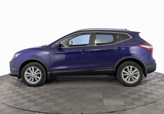 Подержанный автомобиль Nissan Qashqai 2019 года (8 фото)