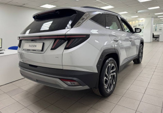 Новый Hyundai Tucson 2025 (3 фото)