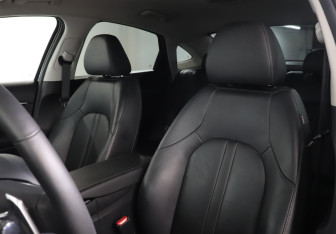 Подержанный автомобиль Hyundai Sonata 2021 года (17 фото)
