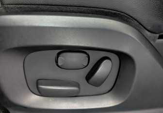 Подержанный автомобиль Land Rover Range Rover Evoque 2014 года (30 фото)