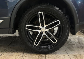 Подержанный автомобиль Mitsubishi Outlander 2018 года (16 фото)