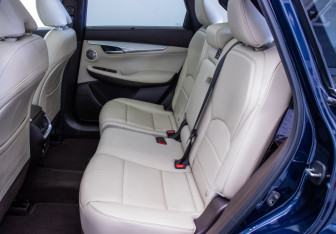 Подержанный автомобиль Infiniti QX50 2019 года (11 фото)