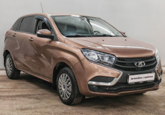 Подержанный автомобиль LADA (ВАЗ) XRAY 2017 года (3 фото)