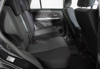Подержанный автомобиль Suzuki Grand Vitara 2007 года (10 фото)