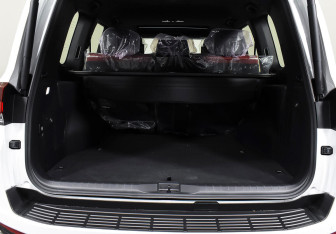 Подержанный автомобиль Toyota Land Cruiser Suv 2021 года (20 фото)