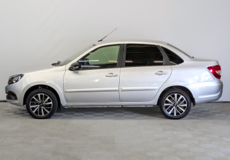 Подержанный автомобиль LADA (ВАЗ) Granta Sedan 2024 года (8 фото)