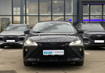 Подержанный автомобиль Omoda S5 GT 2024 года (2 фото)