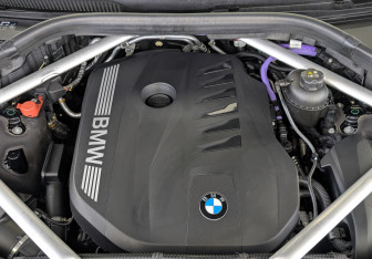 Подержанный автомобиль BMW X7 2024 года (9 фото)