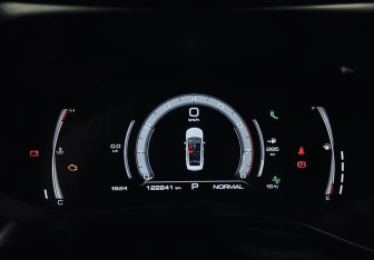 Подержанный автомобиль Haval Jolion 2023 года (10 фото)