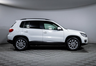 Подержанный автомобиль Volkswagen Tiguan 2013 года (4 фото)