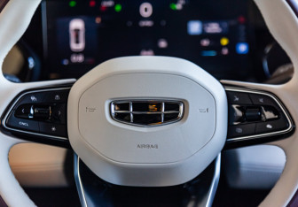 Новый Geely Monjaro 2026 (15 фото)