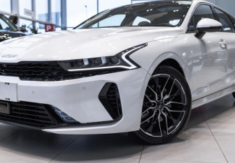 Новый Kia K5 2024 (2 фото)